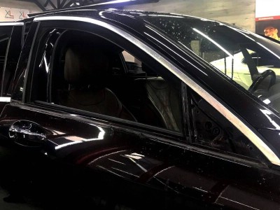 Антихром и бронь фар на автомобиле Mercedes Benz W222