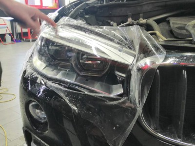 Полировка и бронирование фар BMW X5