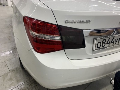 Тонирование фонарей заднего освещения Chevrolet Cruze