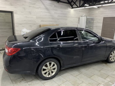 Тонирование задней полусферы остекления авто Chevrolet Epica 2006-