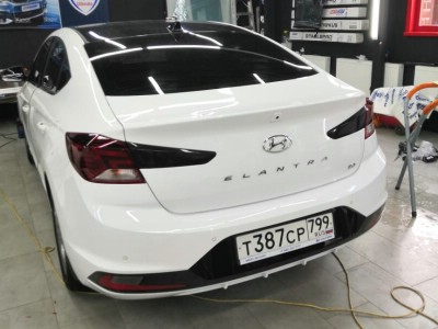 Тонирование задней оптики Hyundai Elantra 2019- 