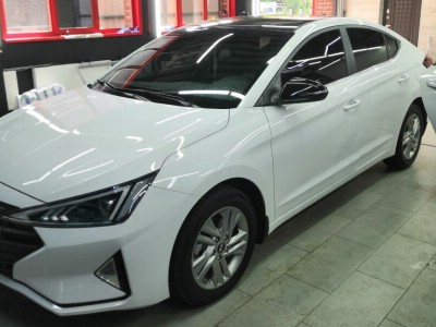 Тонирование задней оптики Hyundai Elantra 2019- 