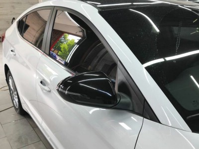 Тонирование задней оптики Hyundai Elantra 2019- 