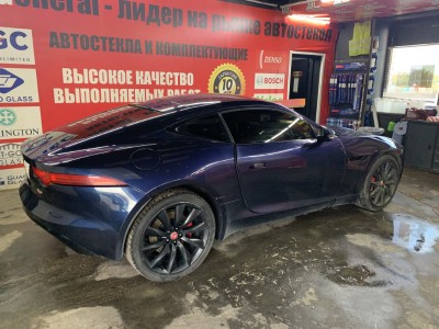 Полное тонирование остекления авто Jaguar F-Type