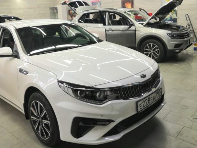 Тонирование задней полусферы Kia Optima 2019-