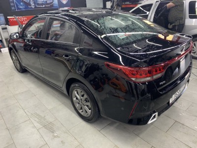 Тонирование задней полусферы Kia Rio