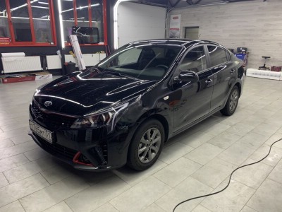 Тонирование задней полусферы Kia Rio