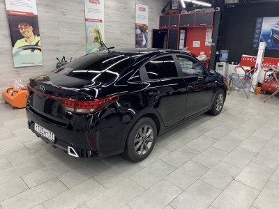 Тонирование задней полусферы Kia Rio