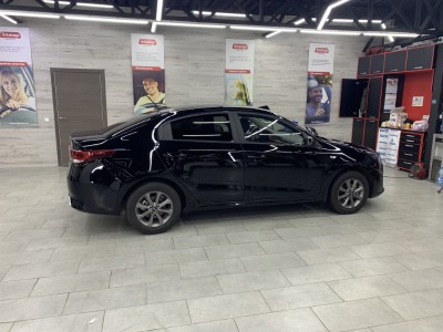 Тонирование задней полусферы Kia Rio