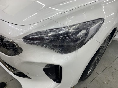 Бронирование фар головного освещения Kia Stinger 5D