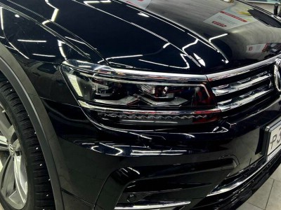 Комплексная оклейка зон риска лакокрасочного покрытия полиуретановой пленкой Volkswagen Tiguan