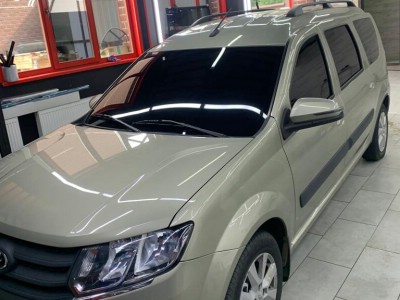 Тонирование всего остекления авто Lada Largus
