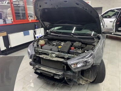 Бронирование передней части автомобиля Lada Vesta