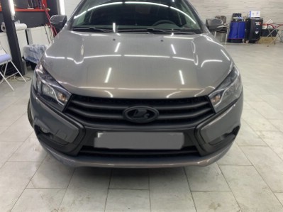 Бронирование передней части автомобиля Lada Vesta