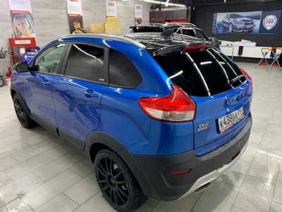 Тонирование задней полусферы Lada X-RAY