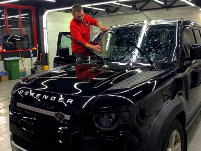 Тонирование задней полусферы Land Rover Defender