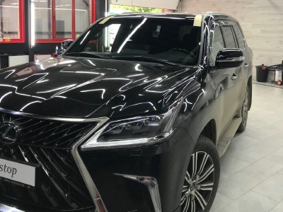 Тонирование передних опускных стекол LEXUS LX570 