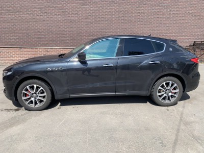 Тонирование задней полусферы Maserati Levante