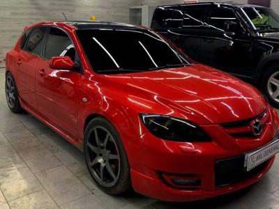 Тонирование лобового стекла Mazda 3