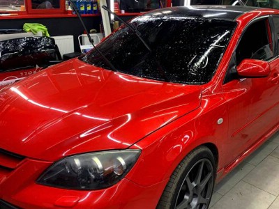 Тонирование лобового стекла Mazda 3