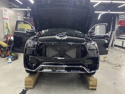 Комплексная оклейка элементов кузова пленкой полиуретан Mercedes GLE RangeR 5D