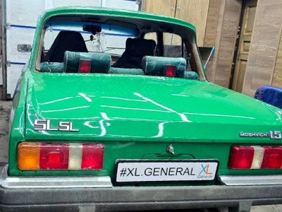 Монтаж заднего стекла на автомобиле Москвич 412 1967-1977