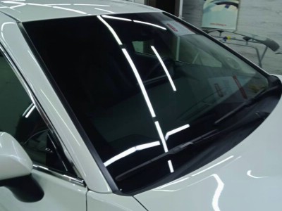 Нанесение антидождя Krytex на лобовое стекло Toyota Camry