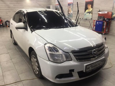 Тонирование лобового и передних опускных стекол Nissan Almera NEW 