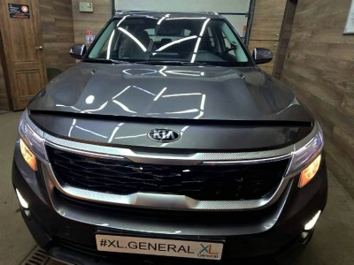 Переклейка лобового стекла с сохранением на автомобиле KIA SELTOS 2019