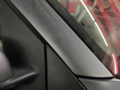 Переклейка лобового стекла с сохранением на автомобиле Smart Fortwo III