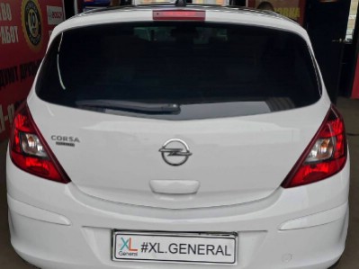 Переклейка с сохранением лобового стекла на автомобиле Opel Corsa D 06-14