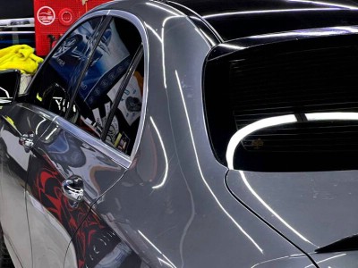 Перетонировка задней полусферы пленкой Llumar 05% Mercedes E-Class W213