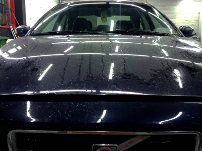 Полировка и бронирование фар на Volvo S60