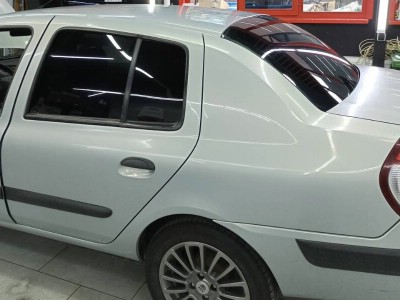 Полировка и бронирование фар + тонирование задней полусферы RENAULT SYMBOL