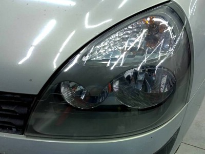 Полировка и бронирование фар + тонирование задней полусферы RENAULT SYMBOL