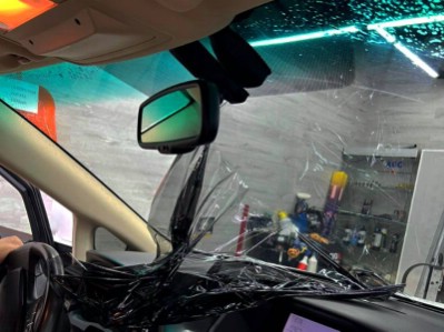 Растонирование передних стекол Lexus RX