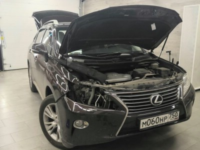 Ремонт фары головного освещения Lexus RX300