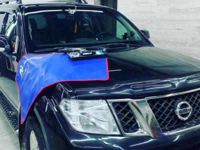 Ремонт лобового стекла Nissan Pathfinder 2005-