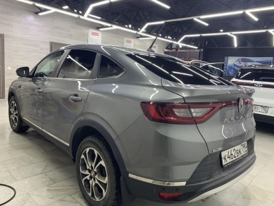 Тонирование задней полусферы остекления авто Renault Arkana