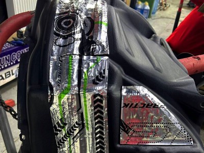 Шумоизоляция колесных арок Toyota Sienna