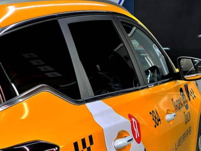 Тонирование 05% + передние стекла атермальной пленкой + защита передней оптики полиуретановой пленкой CHERY TIGGO 7pro