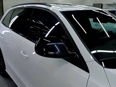 Тонирование двух передних стекол 35% пленкой Suncontrol на автомобиле Audi Q3