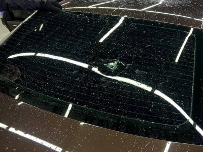 Тонирование и замена заднего стекла Audi A4