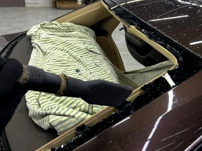 Тонирование и замена заднего стекла Audi A4