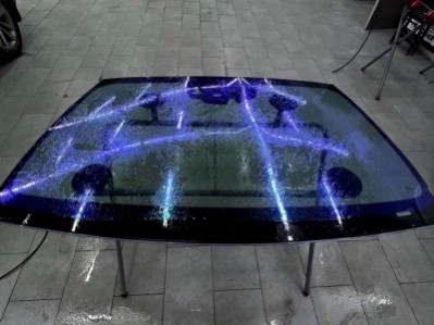 Тонирование лобового стекла плёнкой хамелеон Mercedes S-Klass W222