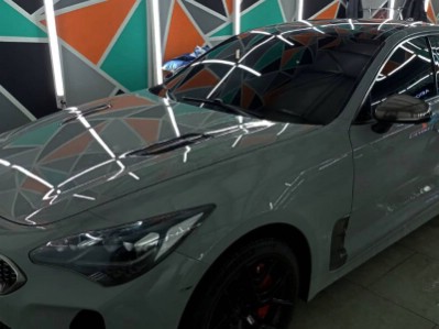 Тонирование передней полусферы на автомобиле KIA STINGER 15% пленкой SUNCONTROL