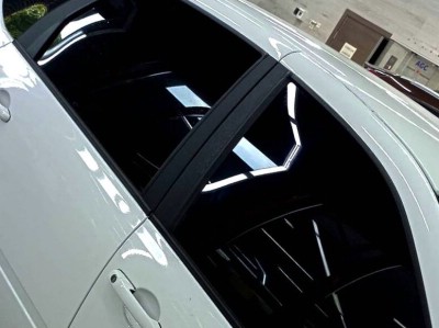 Тонирование передних стекол 5% SUNCONTROL на автомобиле Lada Granda