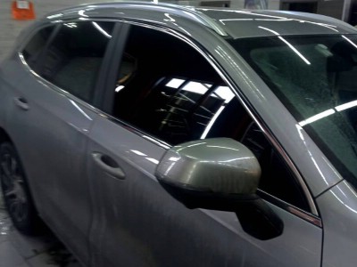 Тонирование передних стекол 35% пленкой Sun Control на автомобиле Haval Jolion