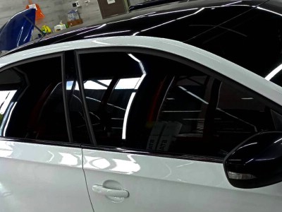 Тонирование передних стекол 50% SUNCONTROL на Skoda Rapid