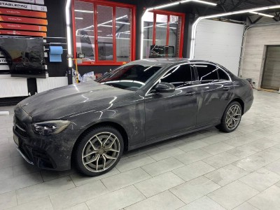 Тонирование Mercedes E-Class W213 4D Sed
